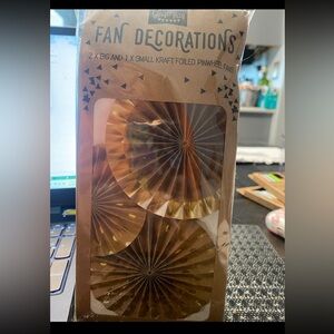 6 - 3 pk gold dot fans and 9- 10 pack confe cones (M75)